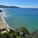 On The Seaside With Pool In Valmer * La Croix-Valmer
