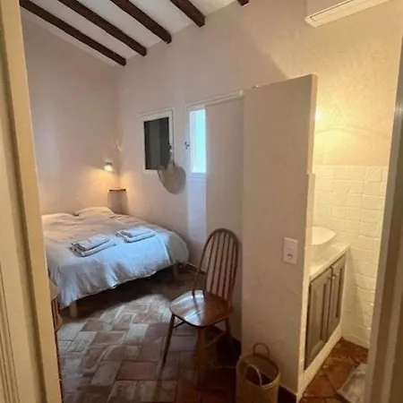 בית נופש On The Seaside With Pool In Valmer *