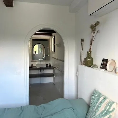 On The Seaside With Pool In Valmer לה קרואה-ואלמר