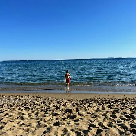 On The Seaside With Pool In Valmer