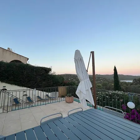 On The Seaside With Pool In Valmer בית נופש לה קרואה-ואלמר