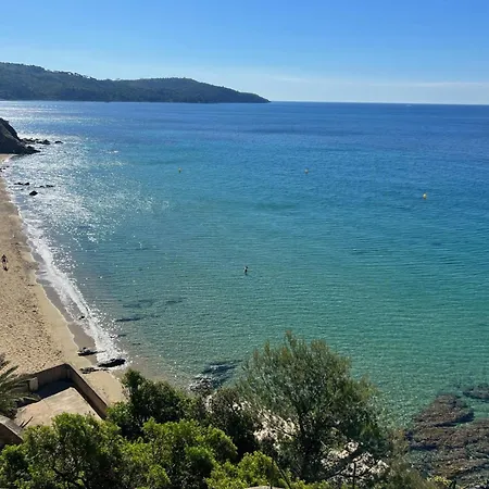 On The Seaside With Pool In Valmer * La Croix-Valmer